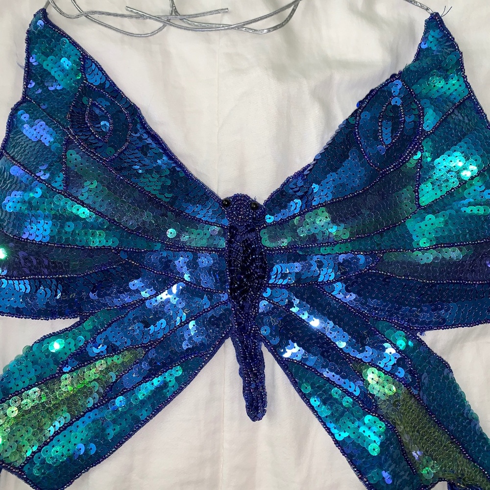 BUTTERFLY TOP